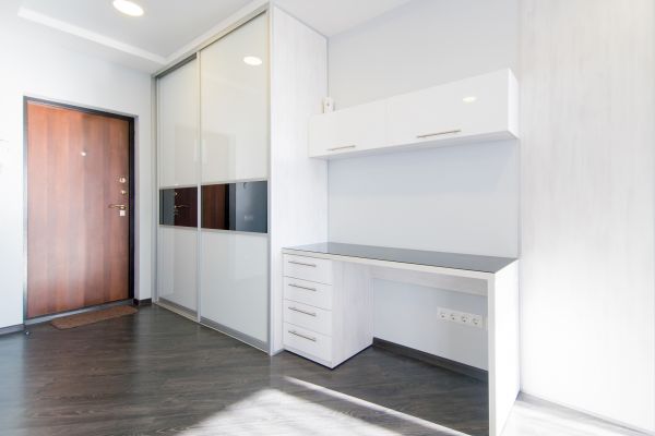 Sliding Mirror Door Repair Service